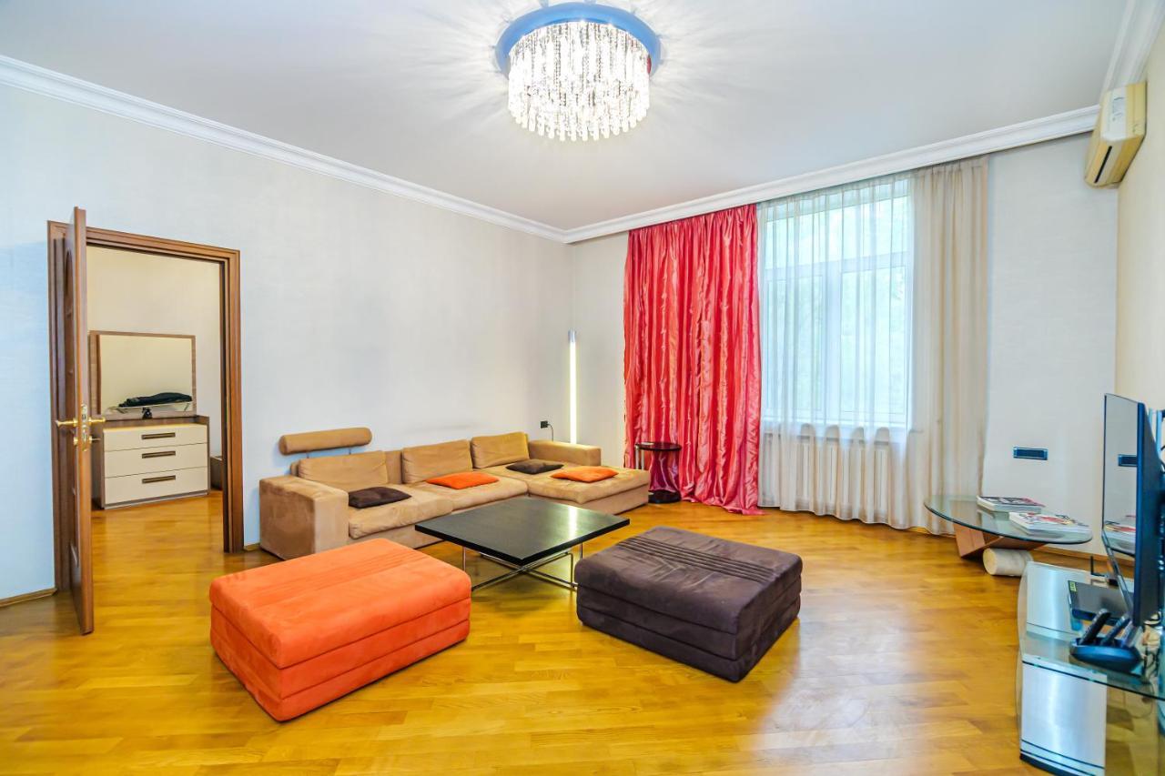 דירות באקו Vip Apartamen Nizami Street מראה חיצוני תמונה