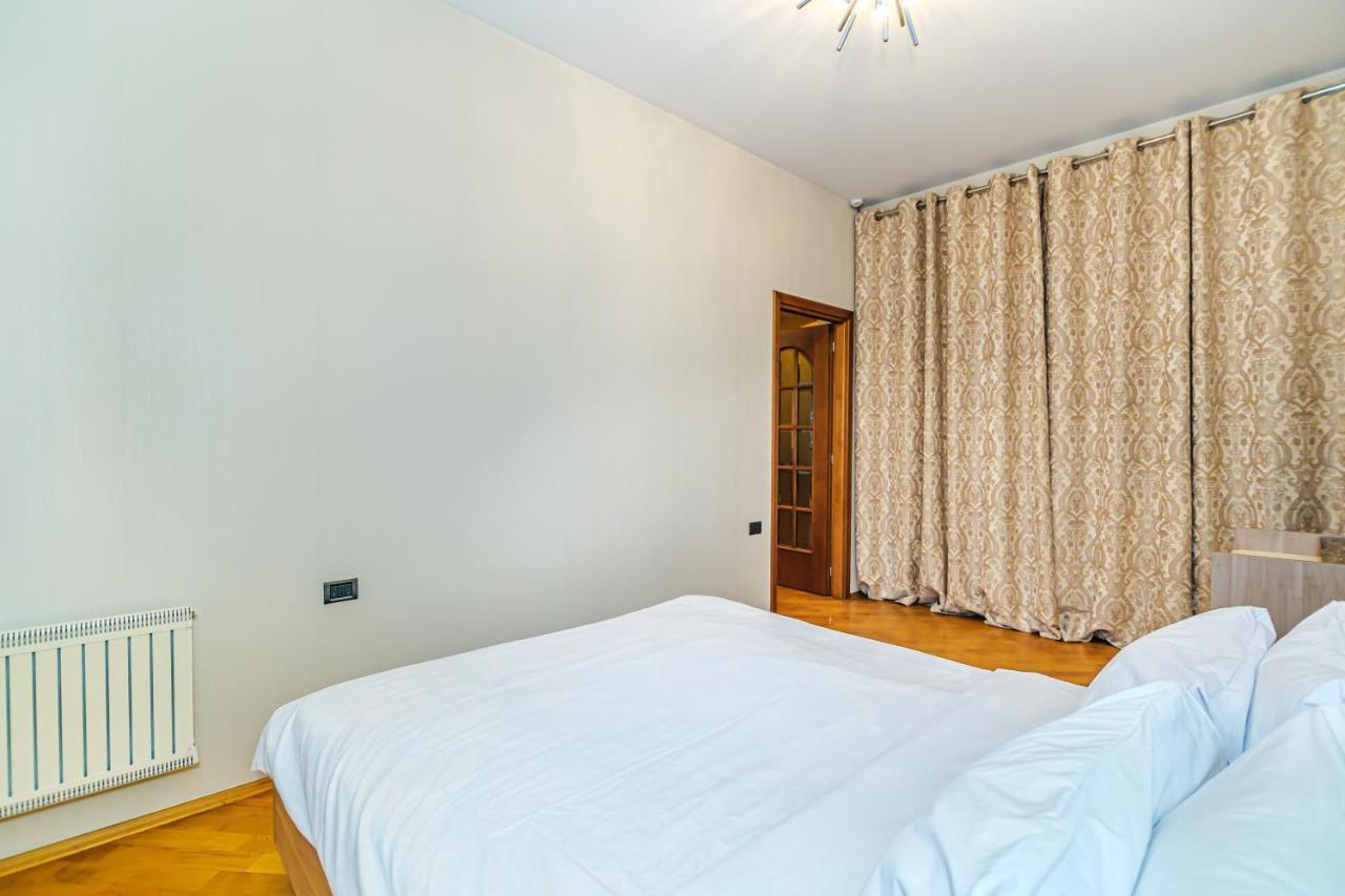דירות באקו Vip Apartamen Nizami Street מראה חיצוני תמונה